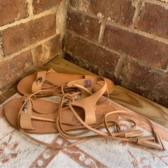 Free People Sandals 10 - Picture 5 of 12